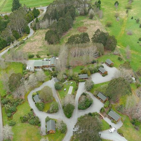 Lake Brunner Country Motel & Holiday Park Moana Esterno foto