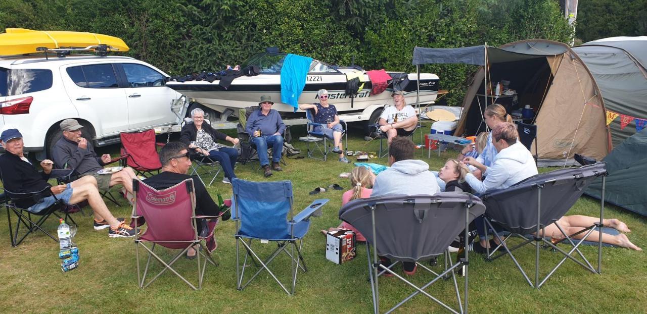 Lake Brunner Country Motel & Holiday Park Moana Esterno foto