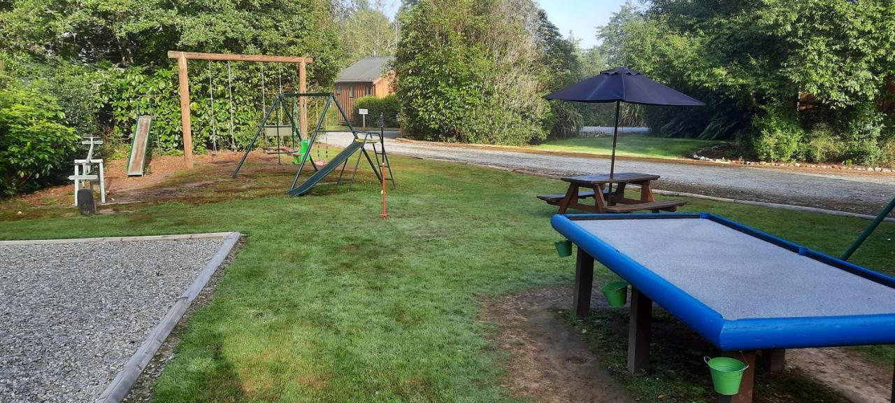 Lake Brunner Country Motel & Holiday Park Moana Esterno foto
