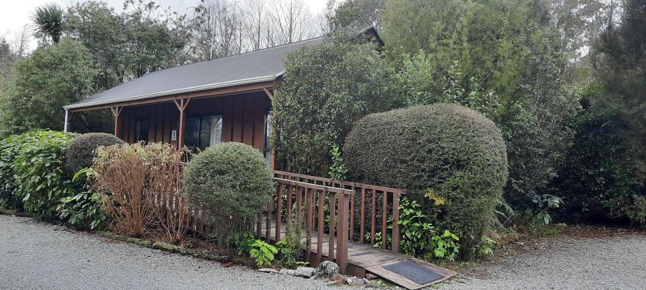 Lake Brunner Country Motel & Holiday Park Moana Esterno foto